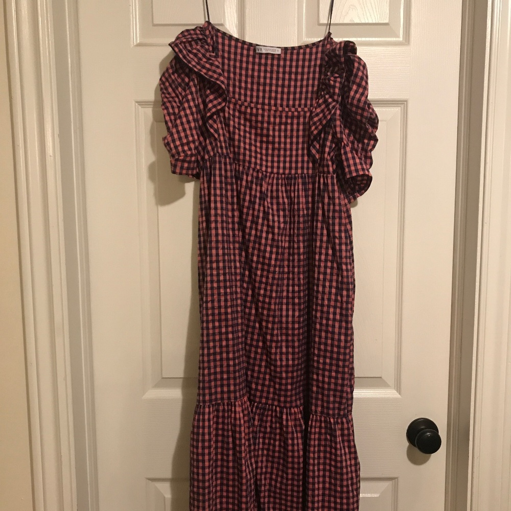 Ruffle sleeve Zara dress